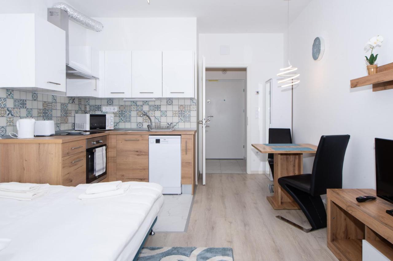 Waterfront City Apartments By Urbanrent Budapesta Exterior foto